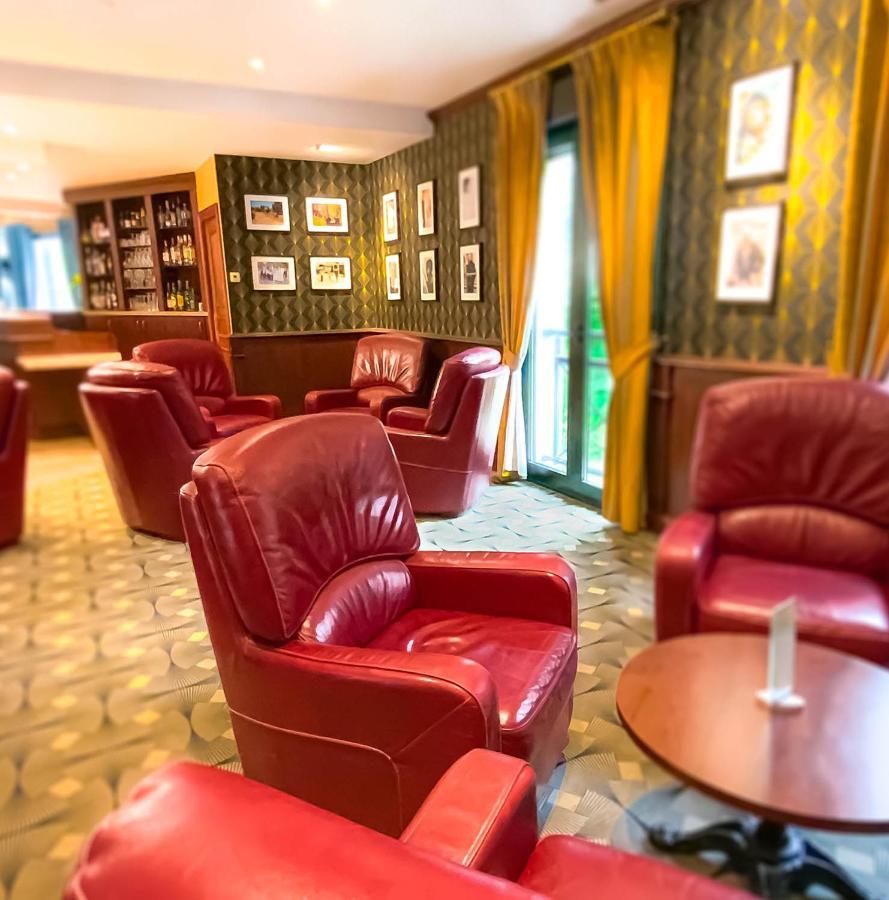 Logis Hotel - Restaurant Le Tulipier Vienne-le-Château Zewnętrze zdjęcie