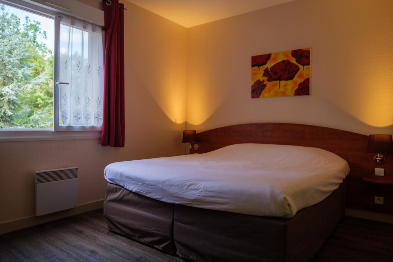Logis Hotel - Restaurant Le Tulipier Vienne-le-Château Zewnętrze zdjęcie