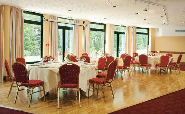 Logis Hotel - Restaurant Le Tulipier Vienne-le-Château Zewnętrze zdjęcie