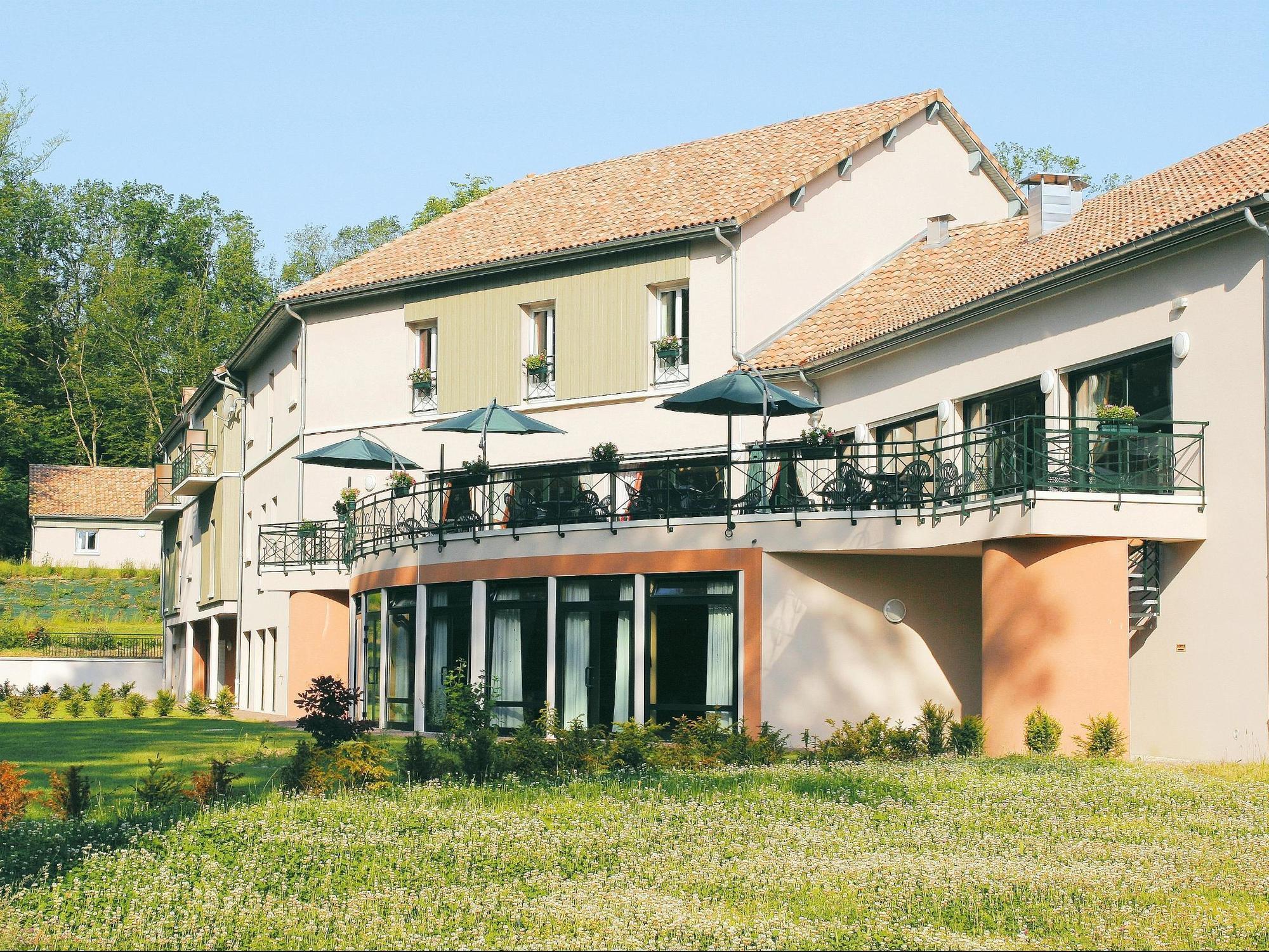 Logis Hotel - Restaurant Le Tulipier Vienne-le-Château Zewnętrze zdjęcie